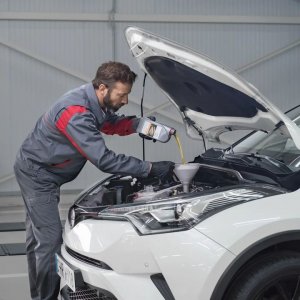 🔧 HUOLLON TAMMIALE

💰 ALENNUS LASKUN LOPPUSUMMASTA
Kun huollatat Toyotasi tammikuun aikana meillä, saat laskun loppusummasta rii...