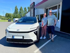 Uusi bZ4X Touring Executive luovutettu☀️